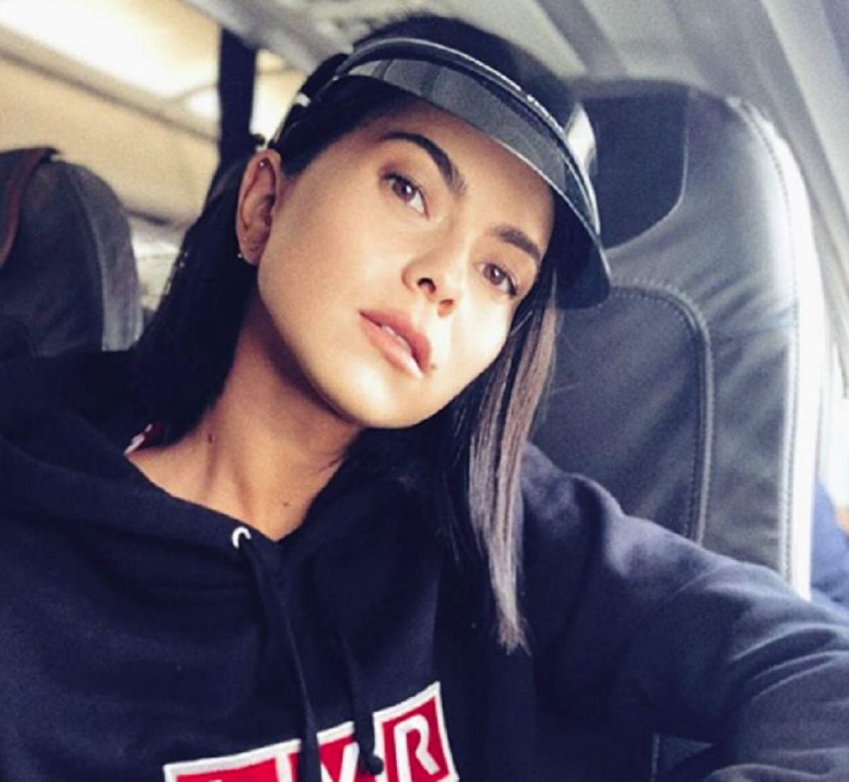 Inna şi-a îngrijorat fanii cu o fotografie din avion: "Ce s-a întâmplat?"