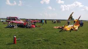 Tragedie aviatică în Suceava! Două avioane s-au ciocnit în zbor şi s-au prăbuşit