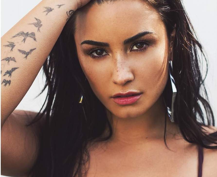 Demi Lovato, prima declaraţie după ce a fost la un pas de moarte din cauza drogurilor: "Voi continua să lupt"