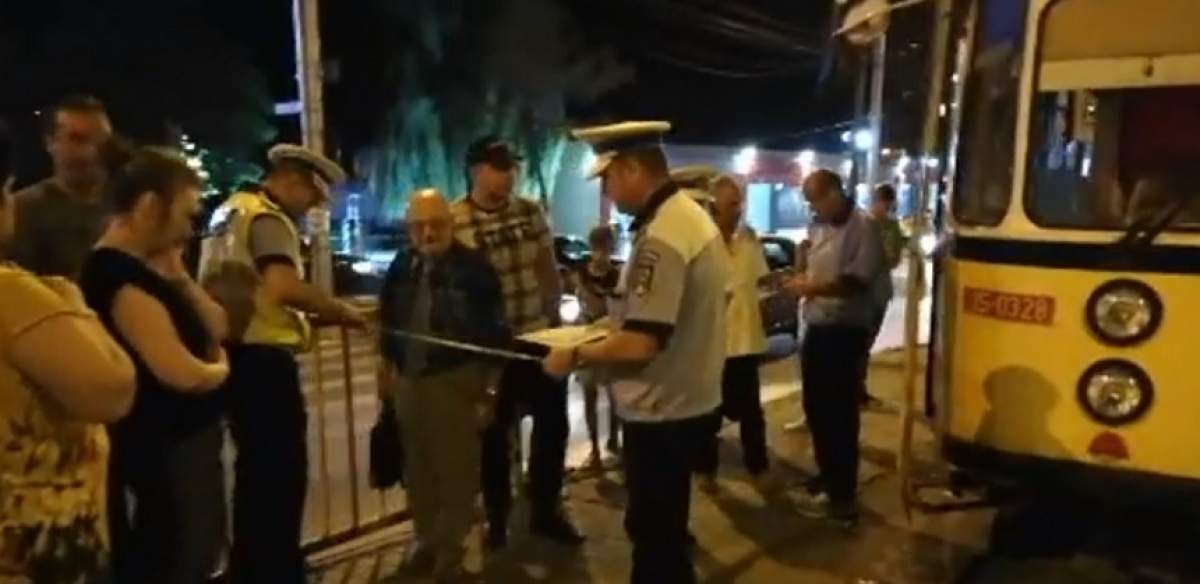 VIDEO / Un bătrân a fost călcat de tramvai, după ce s-a împiedicat. Totul s-a întâmplat sub ochii îngroziți ai oamenilor!