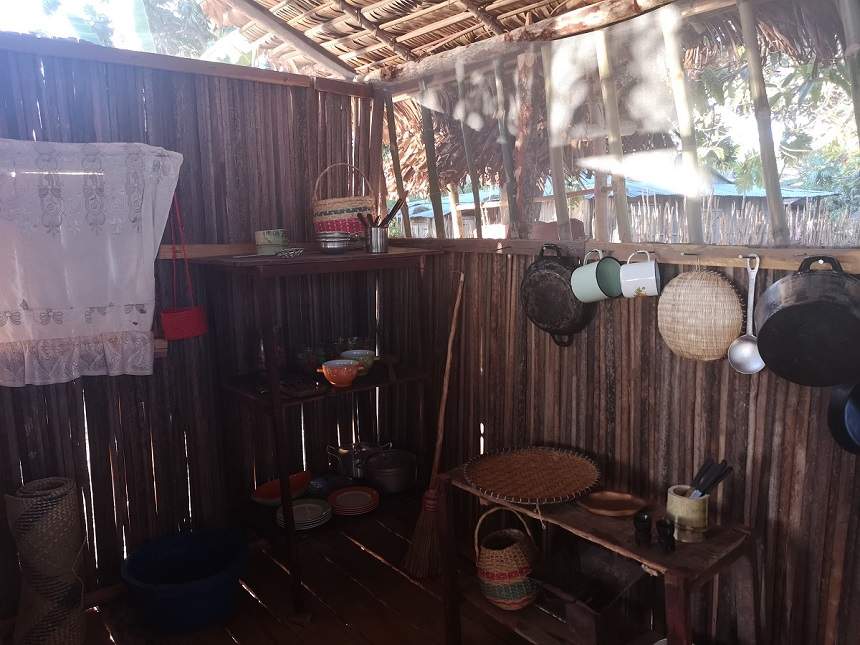 FOTO /  În ce condiții vor locui concurenții din ”Ultimul Trib”, în Madagascar. Şocul pe care l-au avut când au ajuns la faţa locului