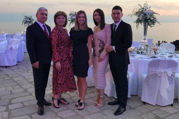 VIDEO / Eveniment mare în familia Simonei Halep! Doi dintre cei mai buni prieteni de-ai sportivei s-au căsătorit!