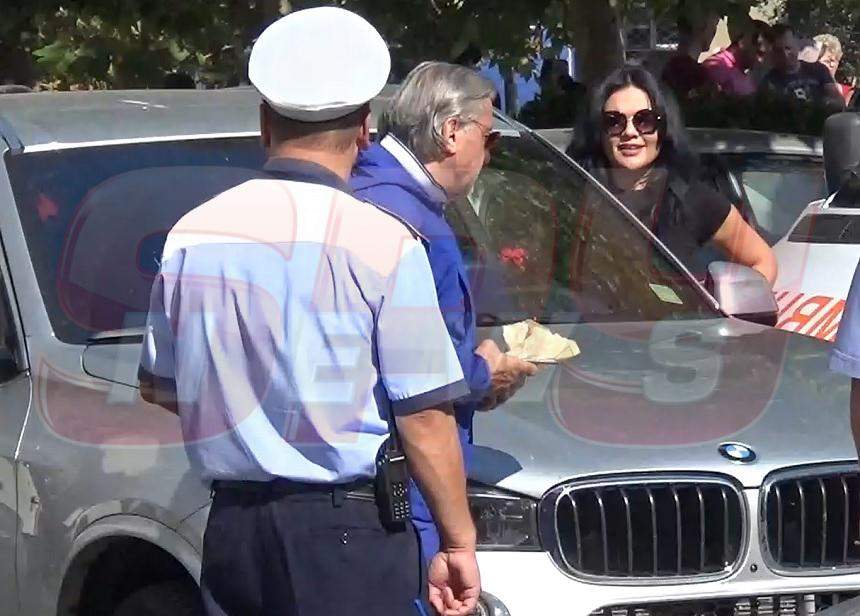 VIDEO PAPARAZZI / Întâlnire de gradul zero! Ilie Năstase şi iubita au dat nas în nas cu fosta soţie a tenismenului! Ce gesturi au făcut cele două, în văzul tuturor