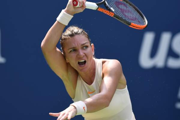 Şoc în tenis! Simona Halep s-a accidentat şi nu ştie dacă joacă la Wuhan! “24 de ore foarte dificile”