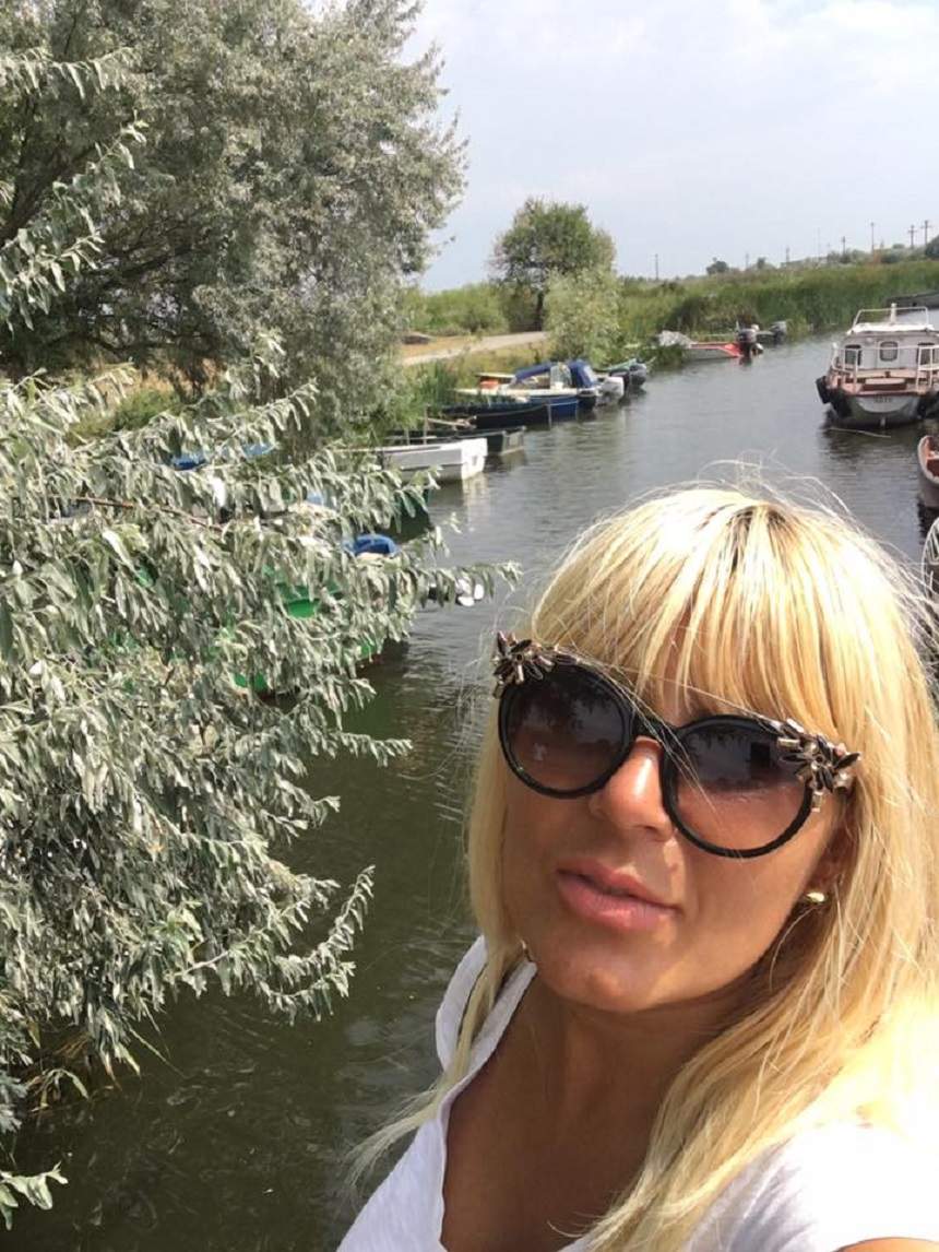 Elena Udrea se întoarce! "Eu şi Eva vom ajunge foarte curând în România"