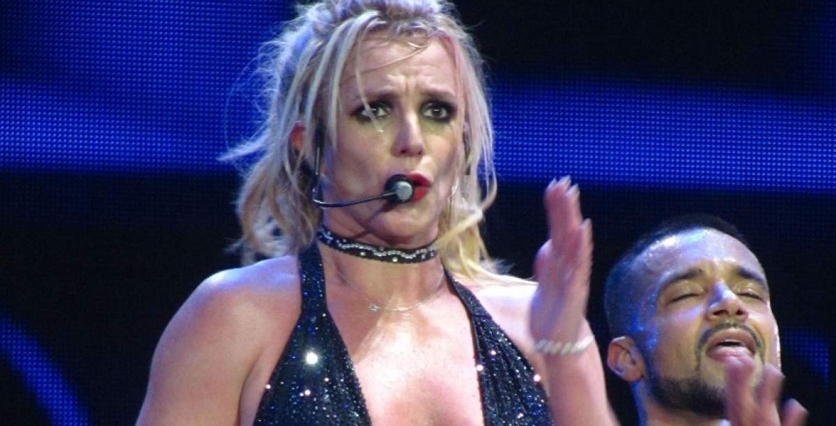 Britney Spears a fost huiduită la ultimul spectacol din turneu. Motivul: nu prea o are cu... geografia