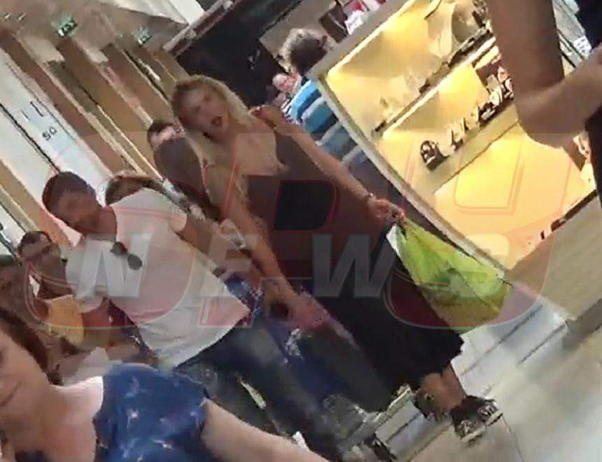 VIDEO PAPARAZZI / Dani Coman, ce soție iubitoare ai! Dovada ca dragostea adevărată încă mai există