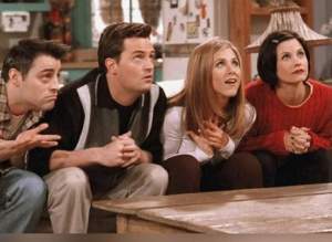 FOTO / Îți mai aduci aminte de fiica lui Rachel și Ross din "Friends"? Rolul a fost jucat de actrițe gemene care au acum 16 ani