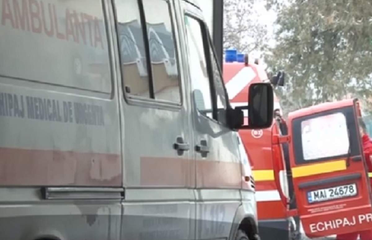 Ce s-a întâmplat cu tânăra care a căzut dintr-un autobuz în mers, la Ploiești