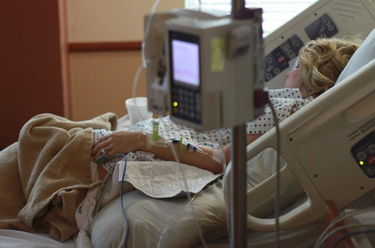 Anchetă la Maternitatea din Brașov. O femeie a murit în sala de operație, după anestezie