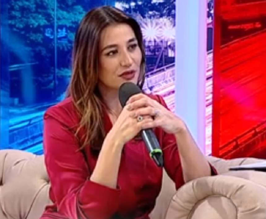 VIDEO / Claudia Pătrăşcanu, următoarea graviduţă din showbiz? "Soțul meu îmi spune zilnic să mai facem un copil"