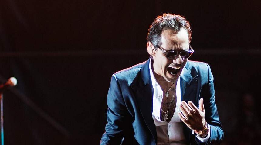 FOTO / Marc Anthony, ce spui despre asta? Fosta ta soţie se pregăteşte de nuntă