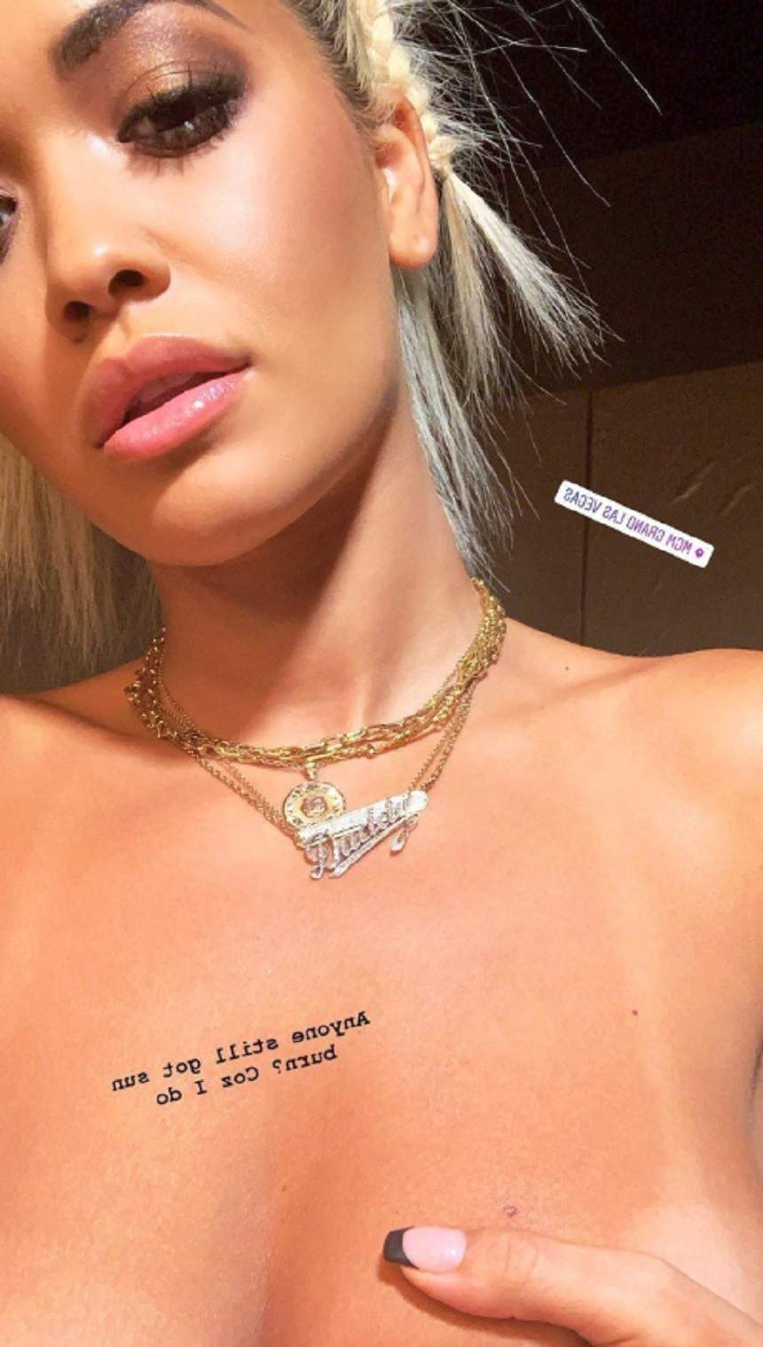 FOTO / Rita Ora, goală pușcă în fața fanilor! Artista a renunțat la inhibiții și a fost extrem de îndrăzneață