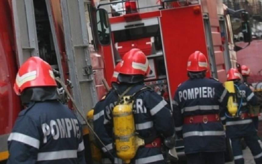 Tânăr de 27 de ani, ars de viu după ce a căzut peste reşoul din cameră. A fost găsit carbonizat