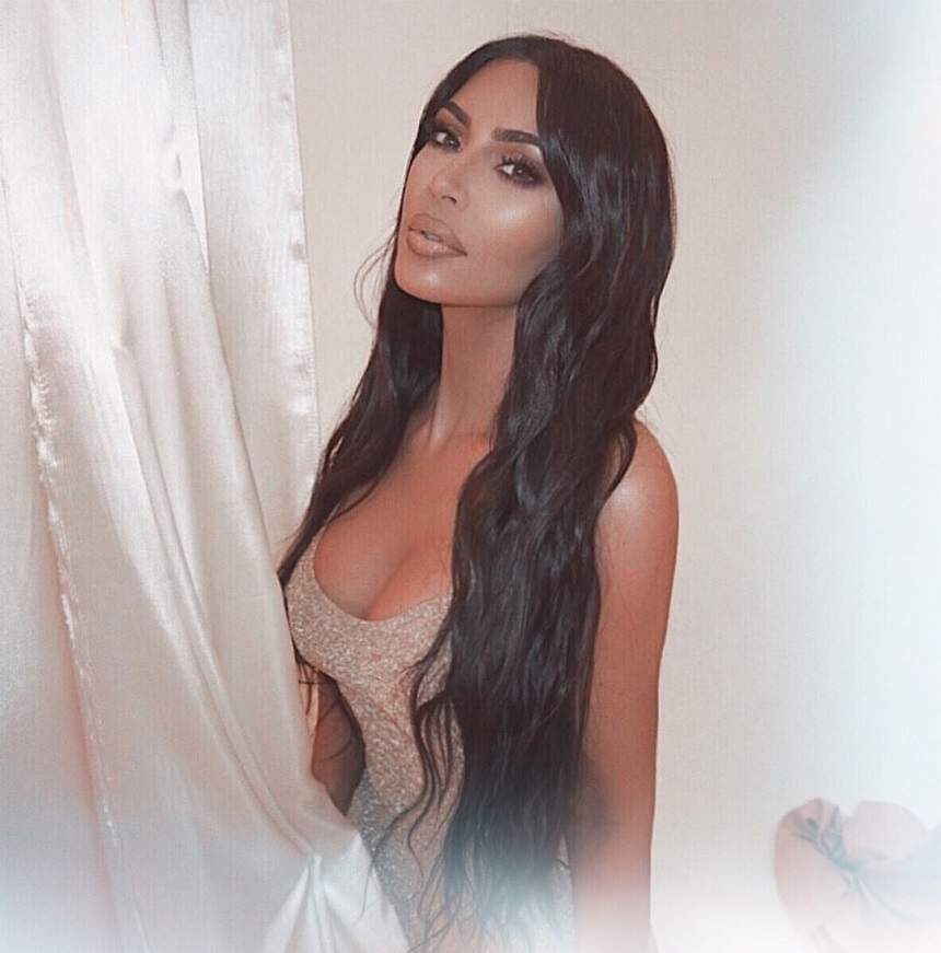 VIDEO / Kim Kardashian confirmă! Aşteaptă cel de-al patrulea copil. Cine este tatăl?