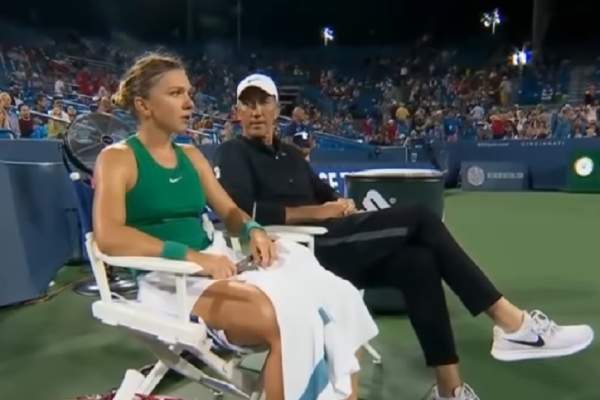 Darren Cahill a taxat-o pe Simona Halep, după eliminarea de la Australian Open! Ce trebuia să facă românca în meciul cu Serena Williams
