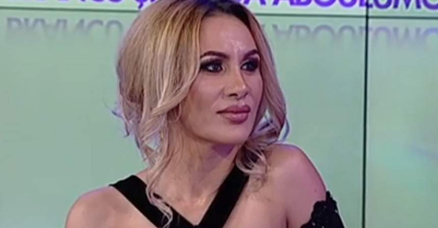 VIDEO / Bianca Roman, cea mai sexy ispită de la "Insula iubirii", își crește singură fetița! "M-am debarasat de tatăl copilului"