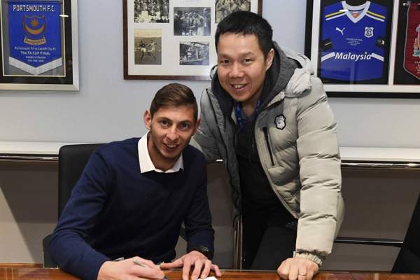 Şoc în sport! Un avion la bordul căruia se afla un fotbalist cumpărat cu 16 milioane de euro a dispărut de pe radar