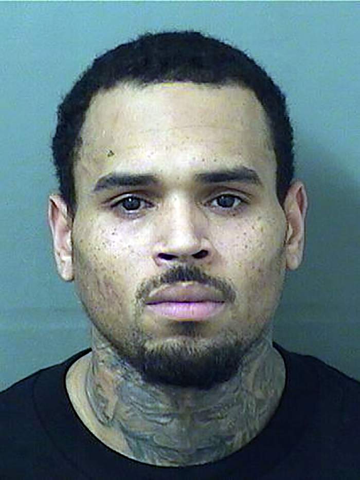 Chris Brown a fost arestat la Paris! Cântărețul e acuzat de viol