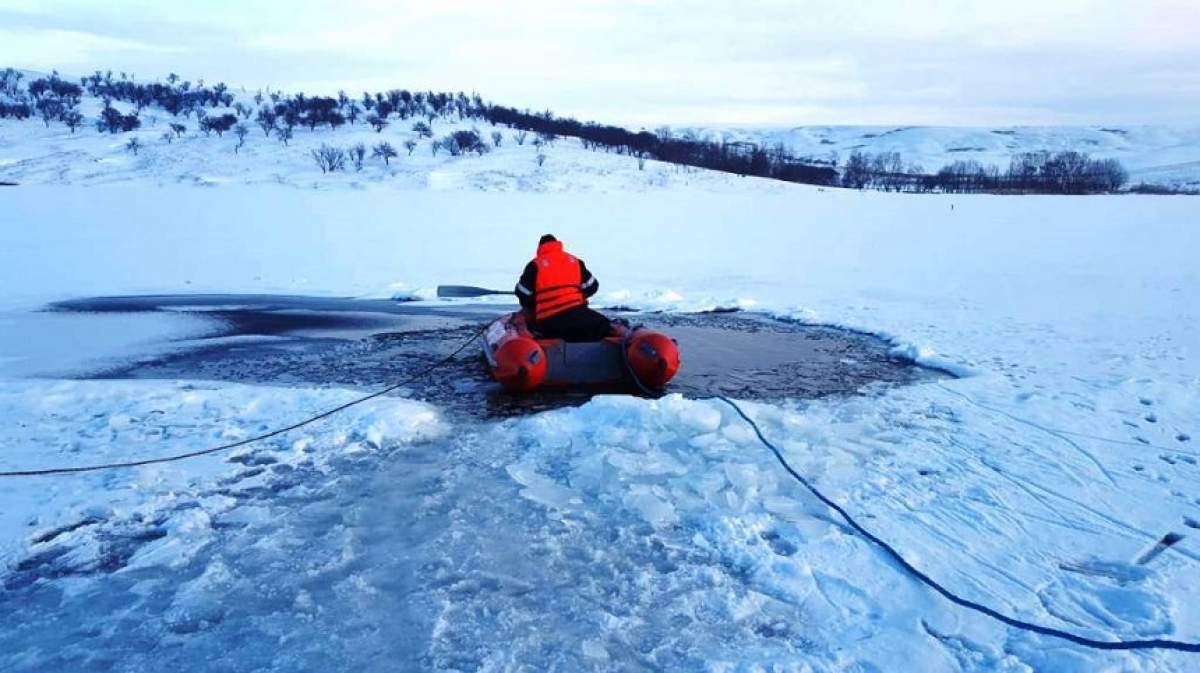 Paznicul dispărut la Podoleni a fost găsit mort! Bărbatul s-a înecat în iaz