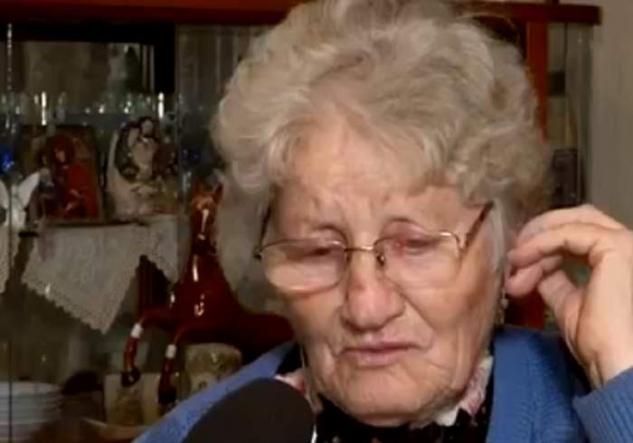 VIDEO / Acuzaţii şoc! O bătrână, trecută prin multe greutăţi, susţine că a fost jefuită de soţia preotului