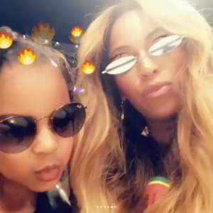 FOTO / Fiica lui Beyonce, copia fidelă a artistei! Uite cât de mult seamănă cele două