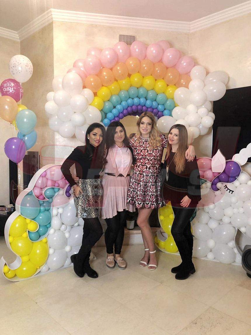 FOTO / Valentina Pelinel, baby-shower cu fast! A început numărătoarea inversă în familia Borcea, până la nașterea gemenelor