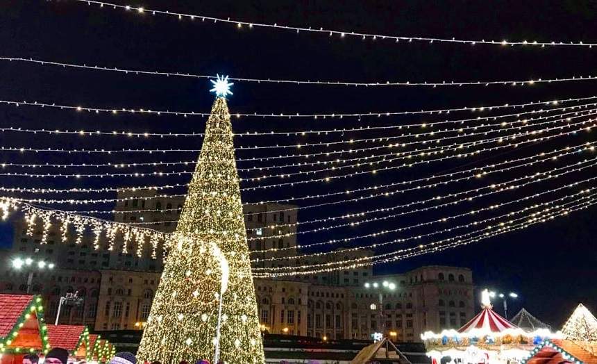 VIDEO / Capitala într-o atmosferă inedită de sărbătoare! Ornamentele din oraş vor fi stinse abia în februarie