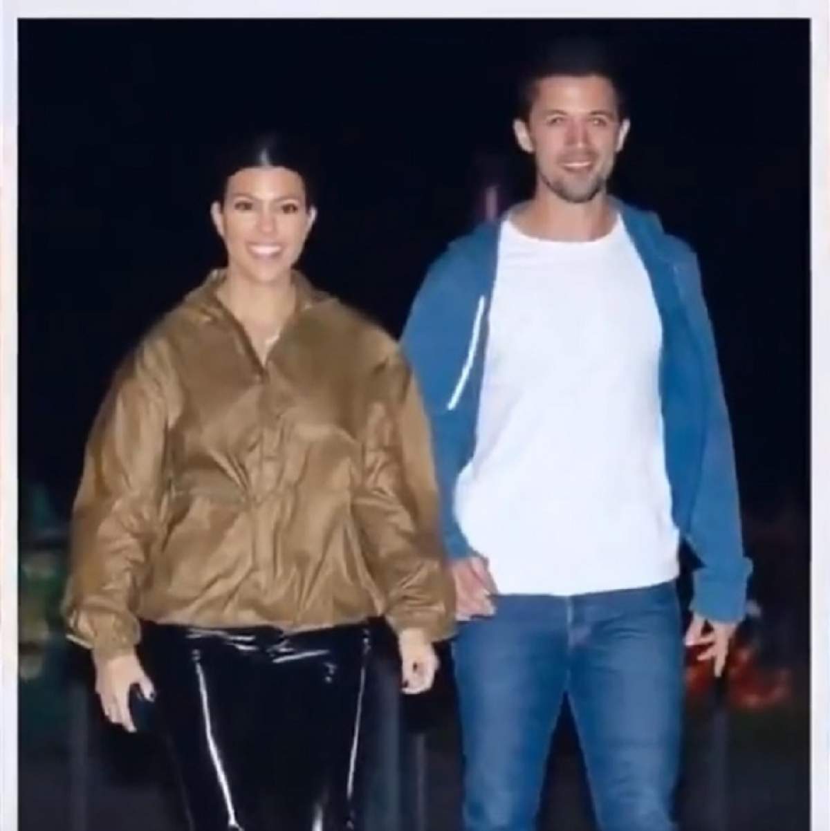 VIDEO / Un nou membru în clanul Kardashian! Cine este tinerelul cu care se afişează Kourtney