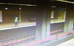 Imagini şocante! Momentul teribil în care femeia din staţia Apărătorii Patriei s-a aruncat în faţa metroului