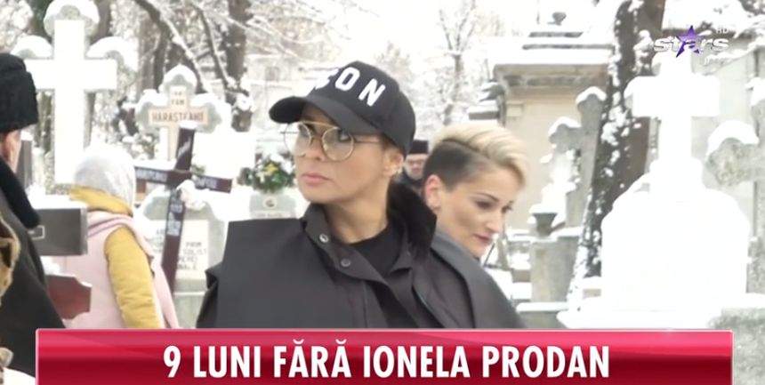 VIDEO & FOTO / Parastas de 9 luni pentru Ionela Prodan. Anamaria Prodan, emoţionată la mormântul mamei ei