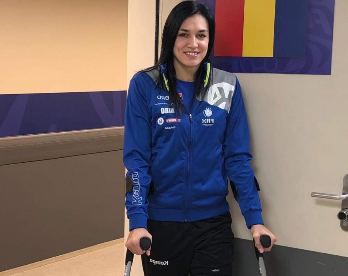 FOTO / Cristina Neagu, pregătită pentru operaţie: "Să îmi ţineţi pumnii"