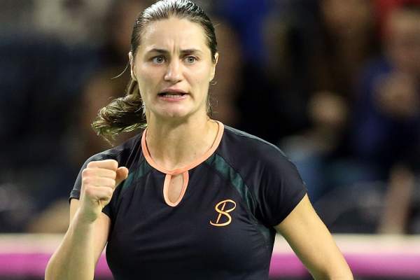 Monica Niculescu s-a calificat în semifinalele probei de dublu, la Hobart!