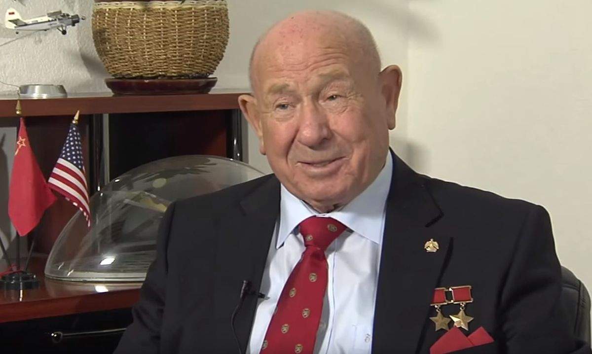 A murit Alexei Leonov, primul om care a ieșit în spațiu