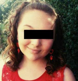 Ea este eleva de 19 ani, care s-a sinucis în Alba. Mama ei a făcut  descoperirea înfricoșătoare