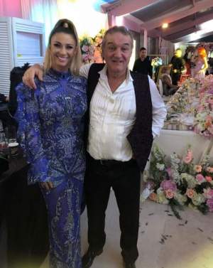 Anamaria Prodan, apariţie spectaculoasă la nunta fiicei lui Gigi Becali. Rochia sa a costat cât o garsonieră! GALERIE FOTO