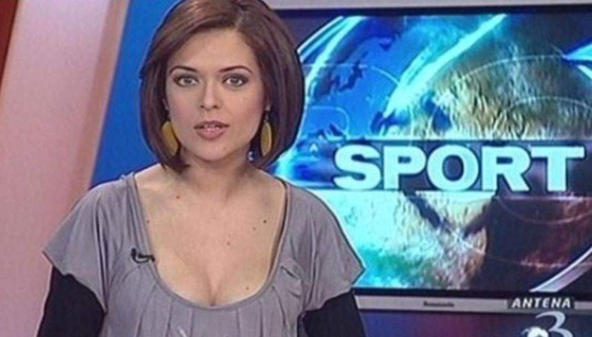 Îţi mai aminteşti de Raluca Lăzăruţ? Ce mai face fosta prezentatoare tv, după ce a părăsit România / GALERIE FOTO