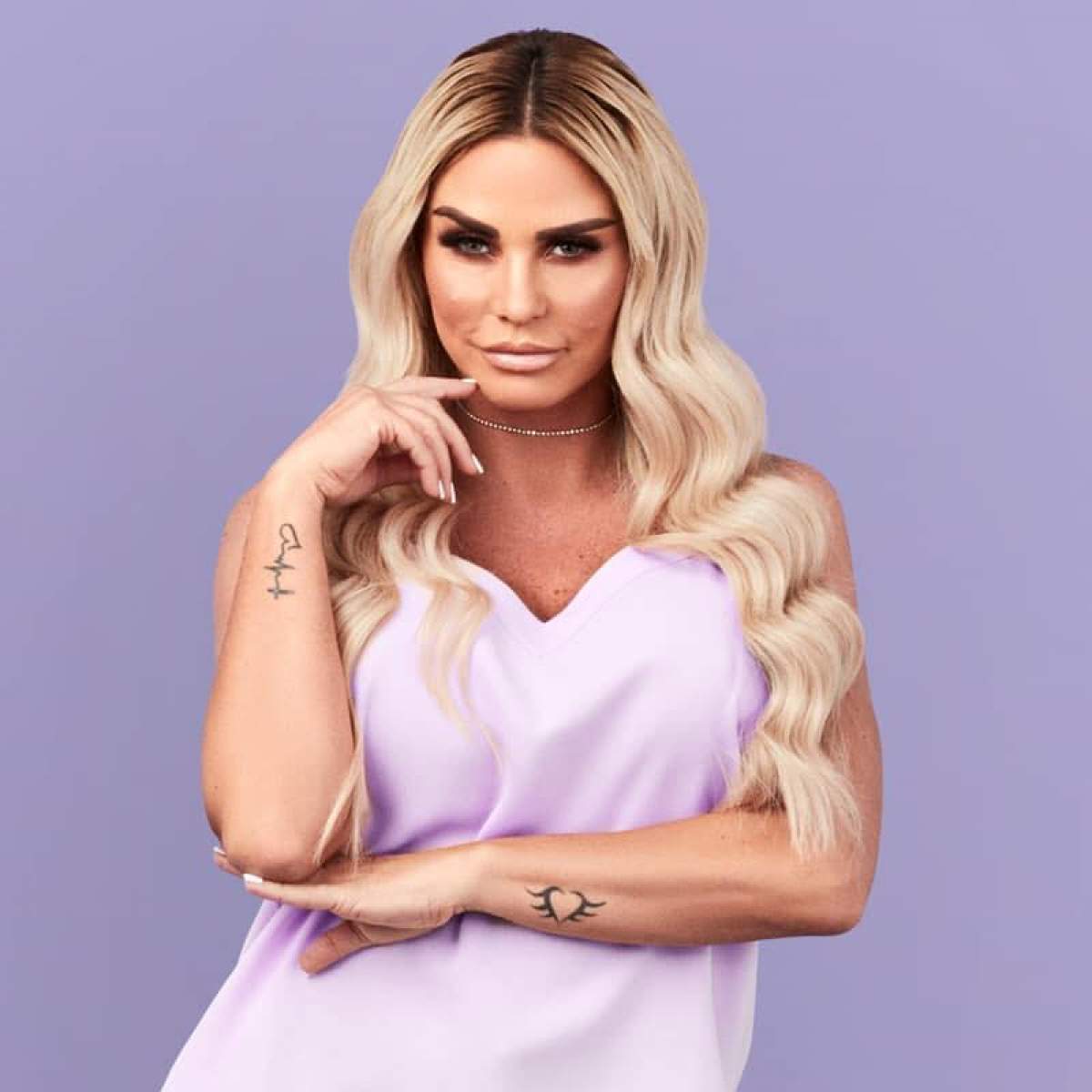 Katie Price, cicatrici îngrozitoare la nivelul sânilor! Vedeta este obsedată să aibă un bust cât mai mare