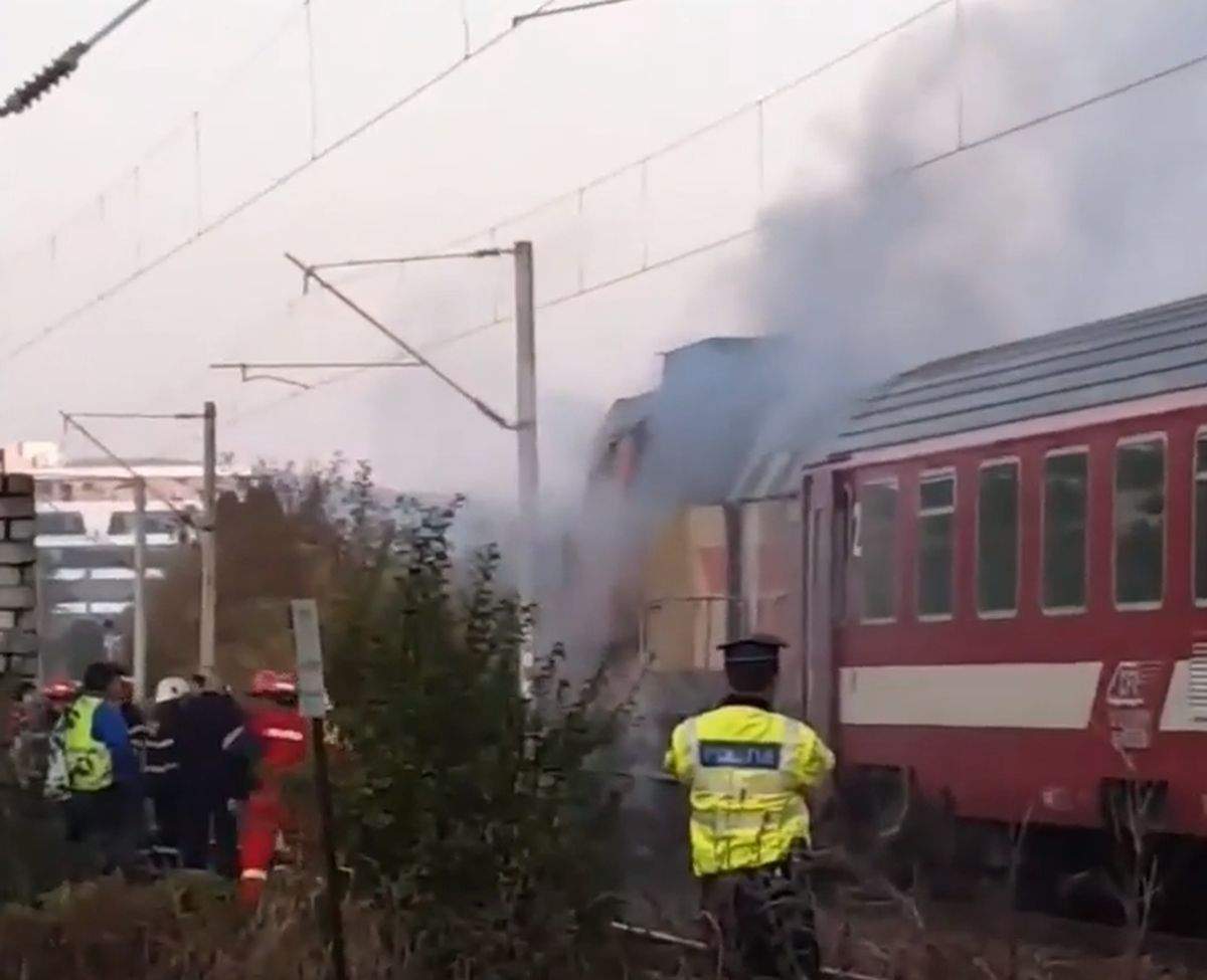 Locomotiva unui tren internațional a luat foc în Cluj. Călătorii au fost imediat evacuați. Unde se îndrepta garnitura