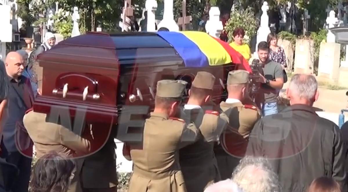 Imagini impresionante de la înmormântarea Tamarei Buciuceanu. Soldații i-au adus onoruri militare. VIDEO