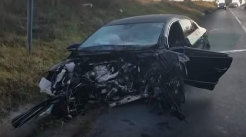 Accident cumplit în Iași! Două persoane și-au pierdut viața, într-un impact devastator