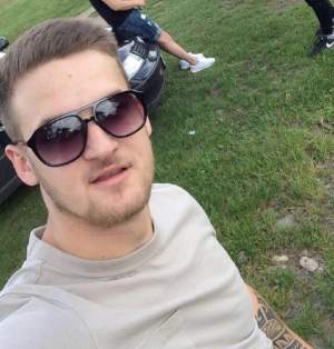 El este tânărul de 22 de ani din Sighetu Marmaţiei, mort în accident! Martorii spun că făcea liniuţe cu un prieten