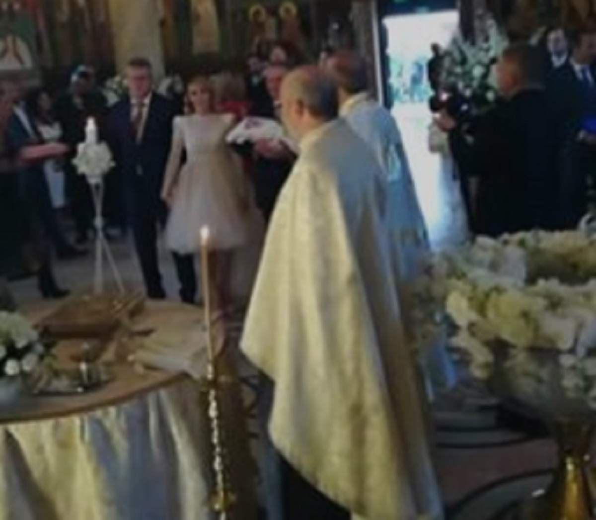 Moment emoționant, la botezul fiicei Alessandrei Stoicescu! Cum a reacționat micuța Sara în biserică