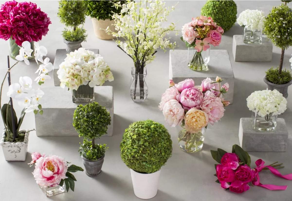 Florile artificiale, alegerea ideala pentru decorarea noii tale locuinte
