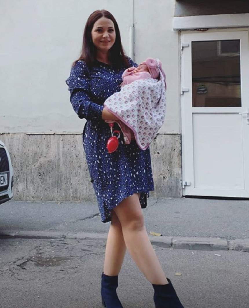 Deea Maxer şi Maysa au fost externate din maternitate! Imagine emoţionantă cu cel mai mic membru al familiei