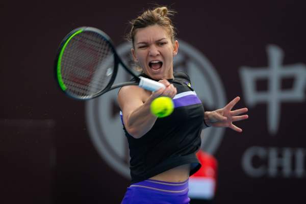 Simona Halep şi-a băgat rivalele în sperieţi! „Când joci cu ea, ajungi să te rogi lui Dumnezeu pentru viața ta”
