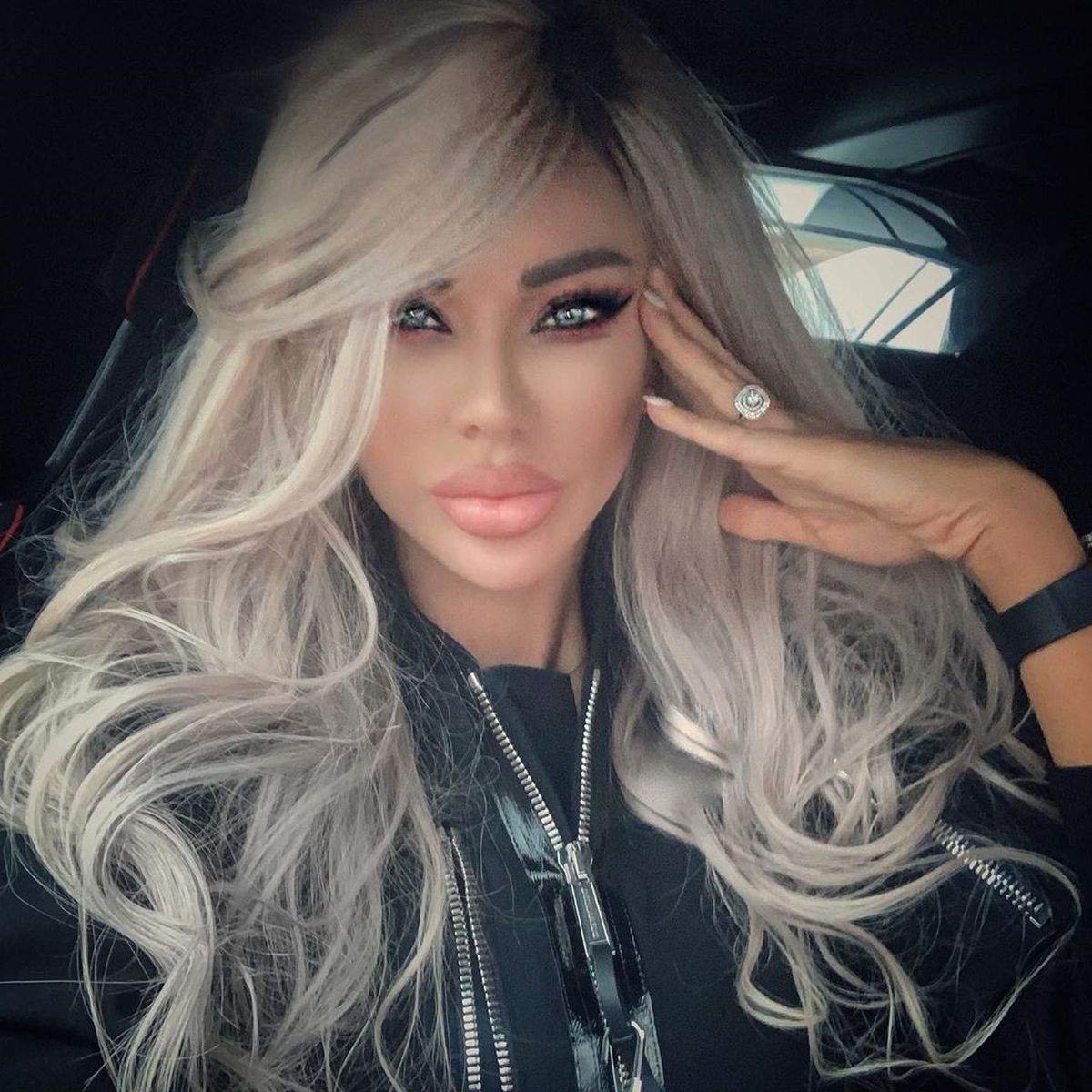 Cea mai romantică fotografie cu Bianca Drăgușanu și Alex Bodi. Și-au uimit toți admiratorii. FOTO