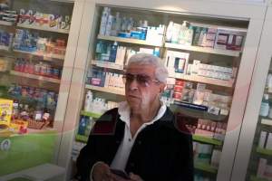 VIDEO PAPARAZZI / Probleme pentru Ion Dichiseanu?! Celebrul actor, de la farmacie, direct în faţa medicilor
