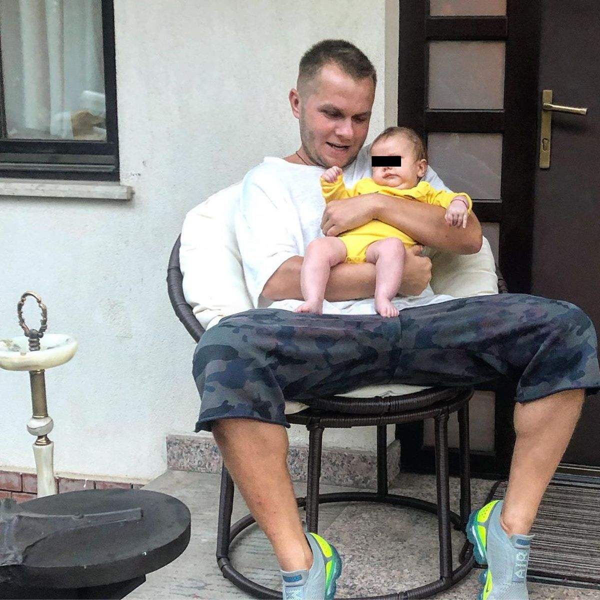 Codin Maticiuc, emoționat și în culmea fericirii. Fetița lui a împlinit 6 luni