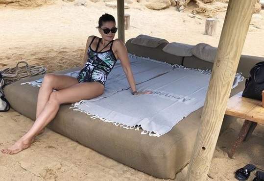 Alina Puşcaş şi soţul ei, vacanţă de lux în Grecia! Cât au plătit pentru o singură noapte de cazare